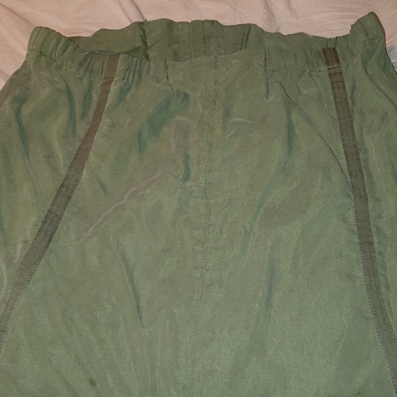 Green Jacket - Picture 5 of 5